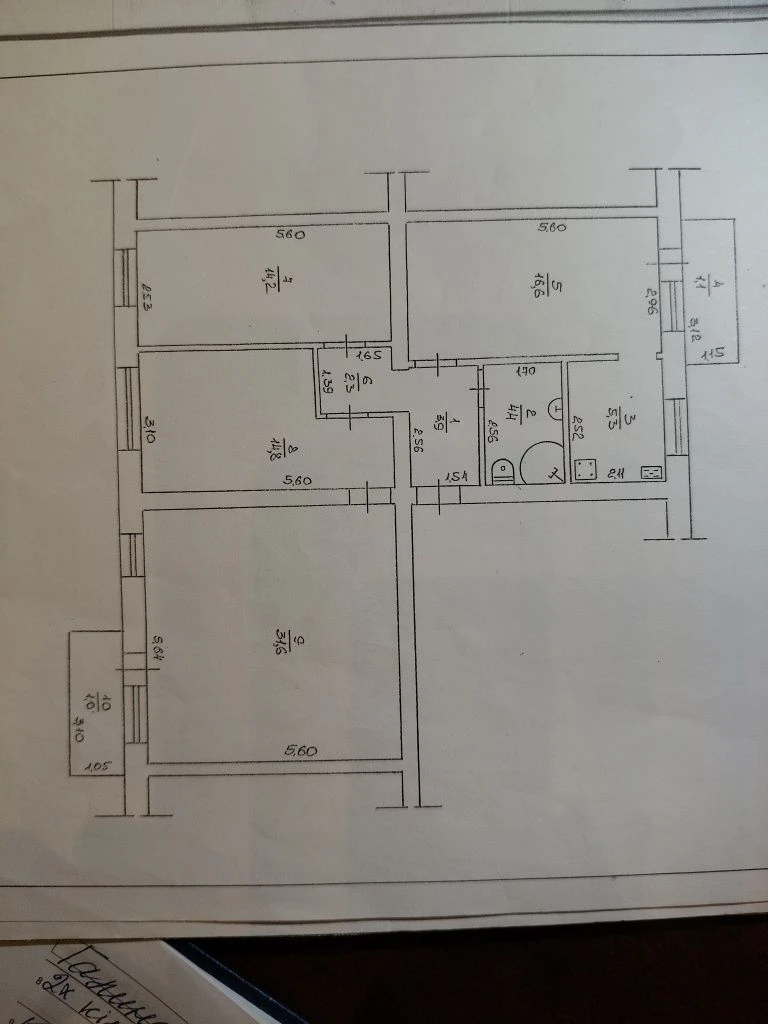 Продаж 4-кімнатна в Прилуках