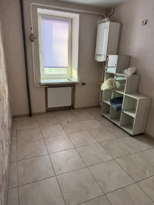 Sale of a 2-bedroom apartment in the city center, possible t