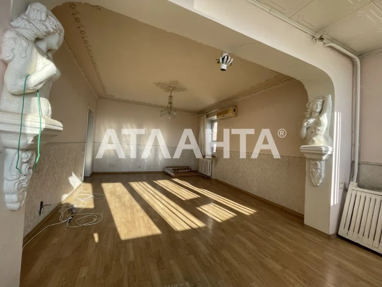Большая квартира в Центре Таирова, Сотовый проект!