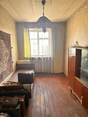 3-кімнатна квартира в/м12