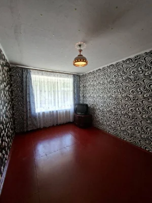 Квартира Під КОМЕРЦІЮ 1 ПОВЕРХ по вул. Переяслівська