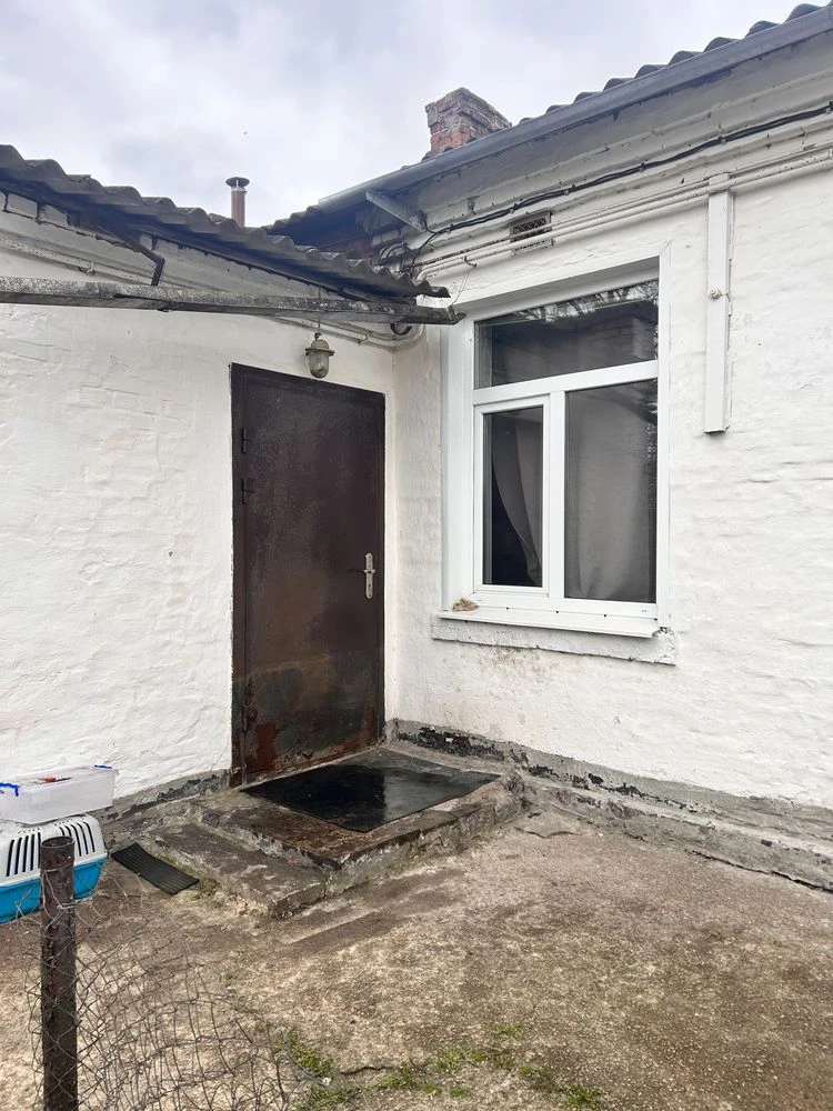 Продам квартиру барачного типу