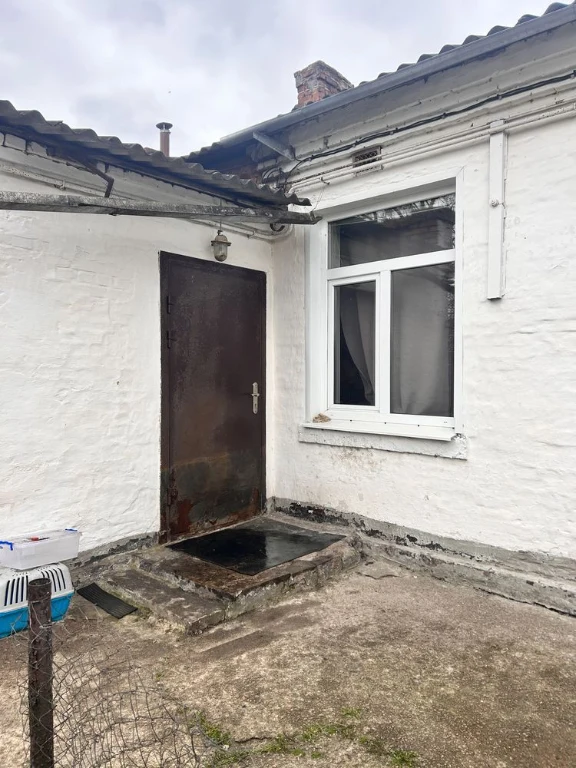 Продам квартиру барачного типу
