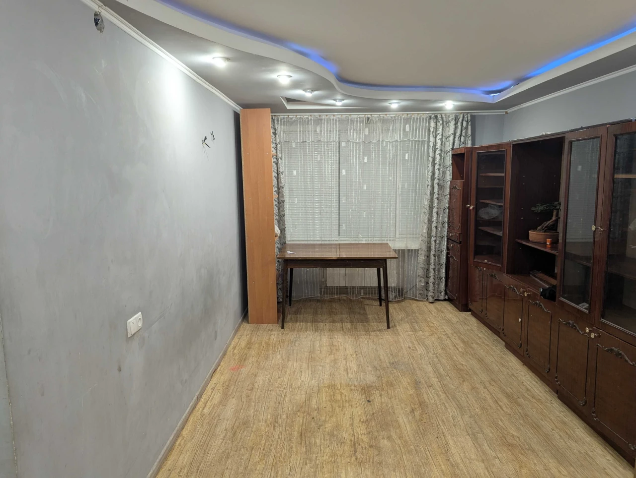 2-х кімнатна квартира. Індивідуальне опаленя, Вулиця Віктора