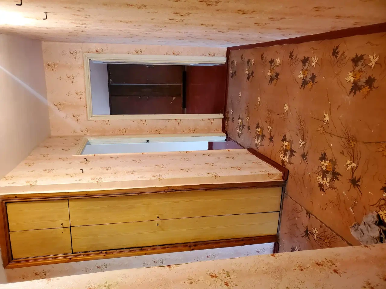 Продаж квартири 3-кімн. 57 м² 2/5 пов.