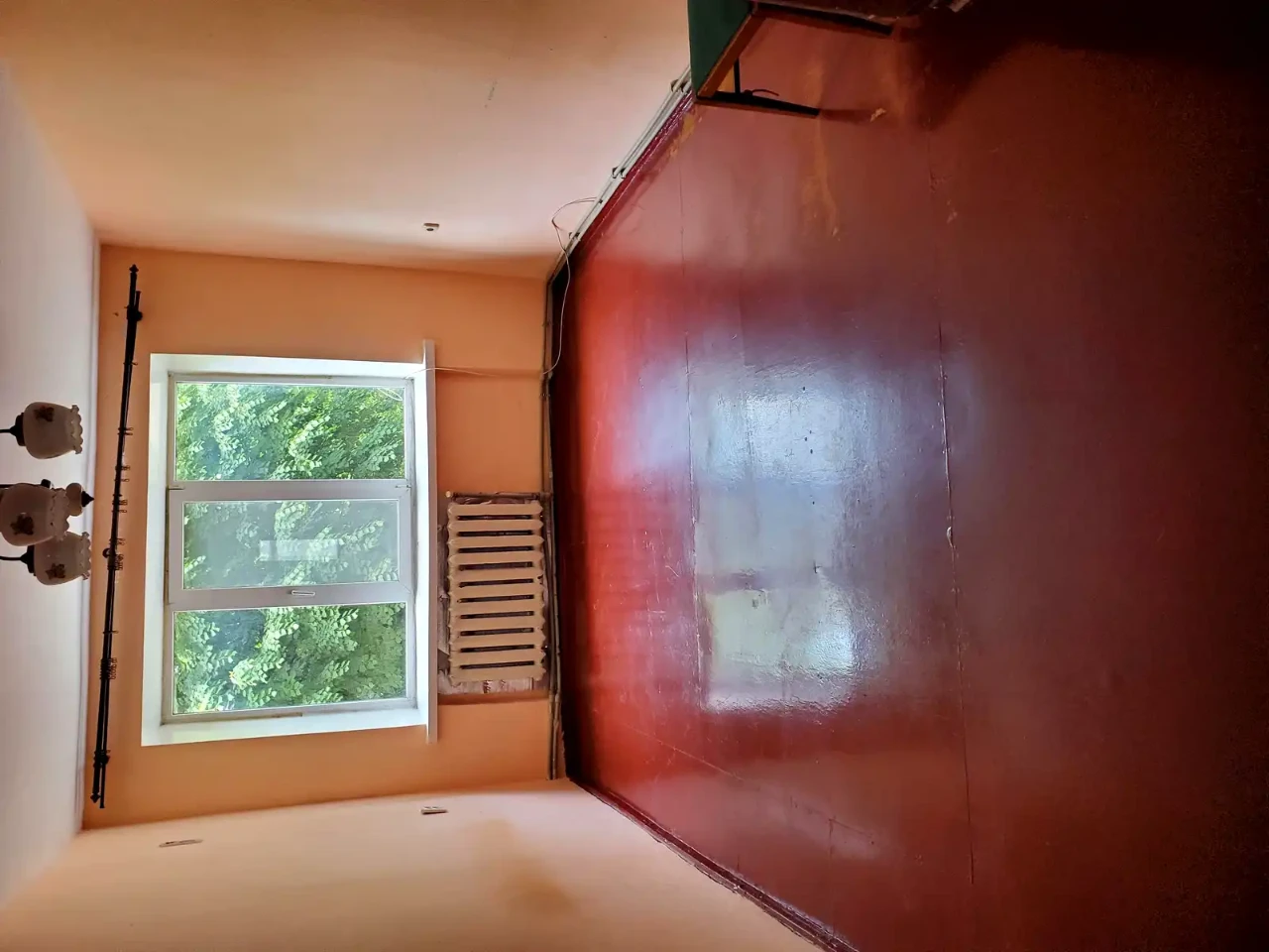Продаж квартири 3-кімн. 57 м² 2/5 пов.