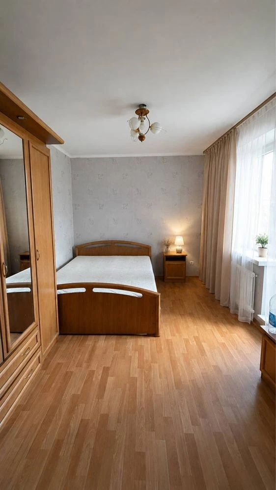 Квартира два поверхи, з ремонтом