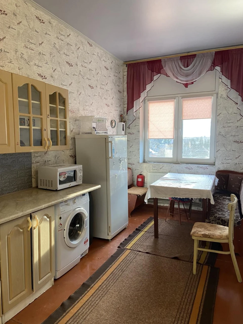 Квартира продається