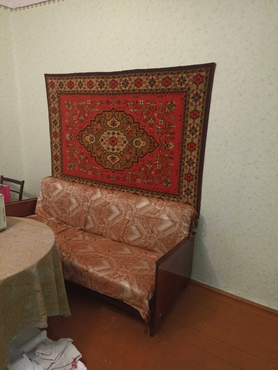 Продається 2 кімнатна квартира в центральній частині м. Гайс