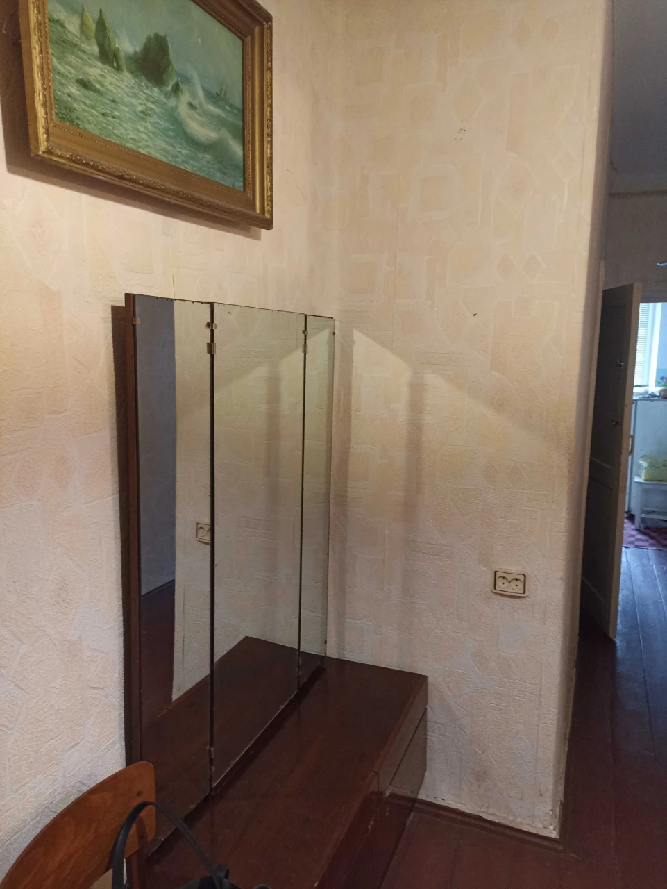 Продається 2 кімнатна квартира в центральній частині м. Гайс