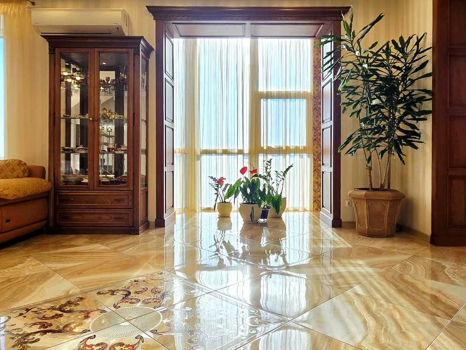 Квартира. Кременчук, Українського Відродження, бульвар.
