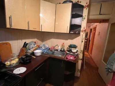 Простора 3-кімнатна квартира, 62 м², 2-й поверх, зуп.Тех.учи