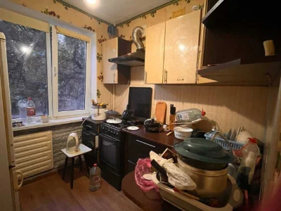 Простора 3-кімнатна квартира, 62 м², 2-й поверх, зуп.Тех.учи