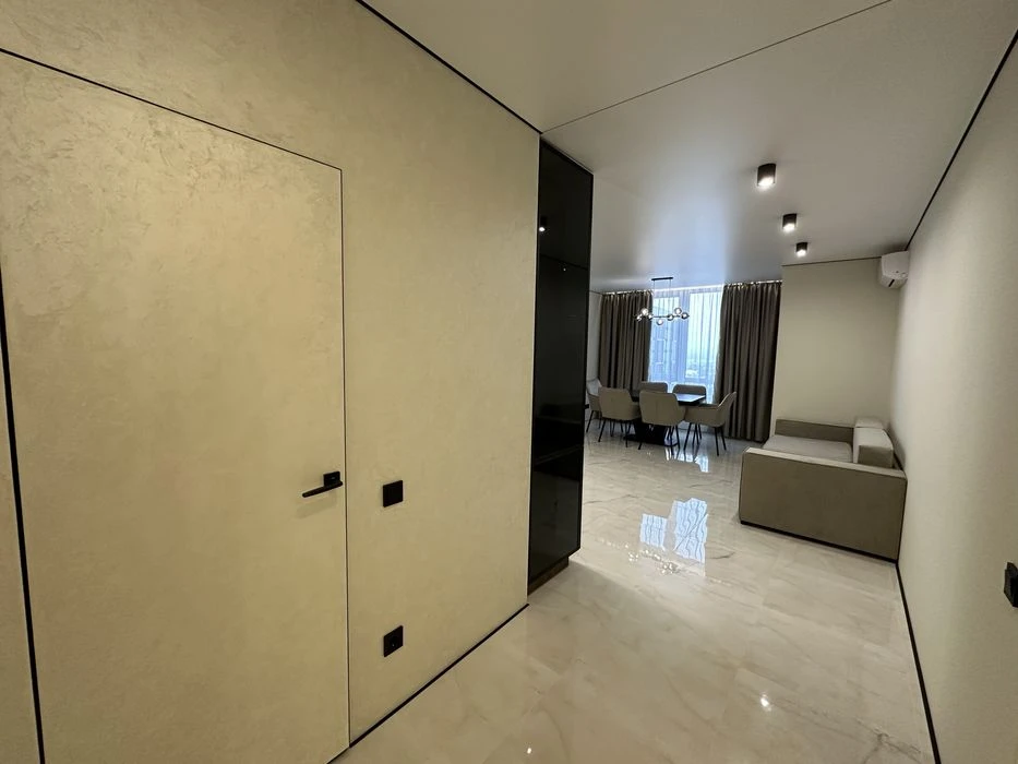 Продажа 2-комнатной квартиры в ЖК «Манхэттен» площадь 83м2.
