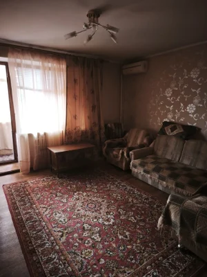 Ціна вниз!Терміново продам 2к кварт.4/9 Цег 52/7м2