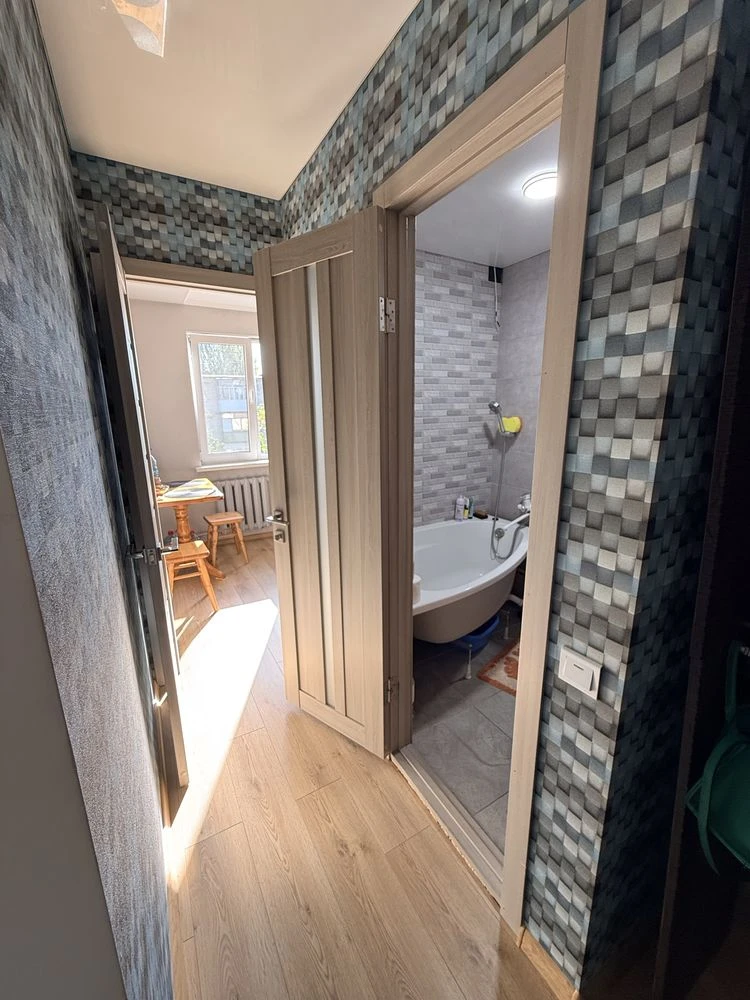 Sale of 1 room apartment with renovation.