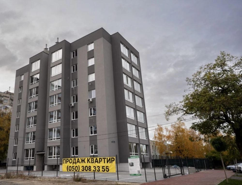 Продаж 2-кімнатного апартаменту. Нова будівля. Автономне опалення.