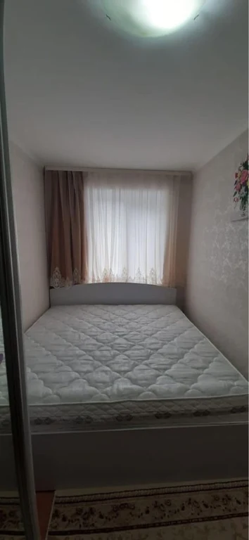 Продам 3 кімнатну квартиру в центрі на 2-му поверсі