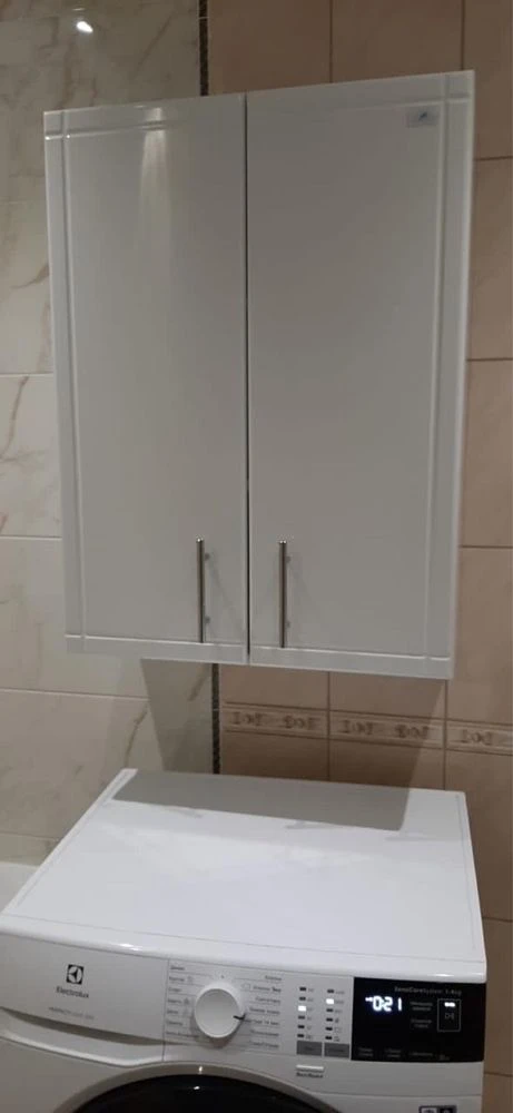Продається 3-кімнатна квартира в центрі, 2-й поверх