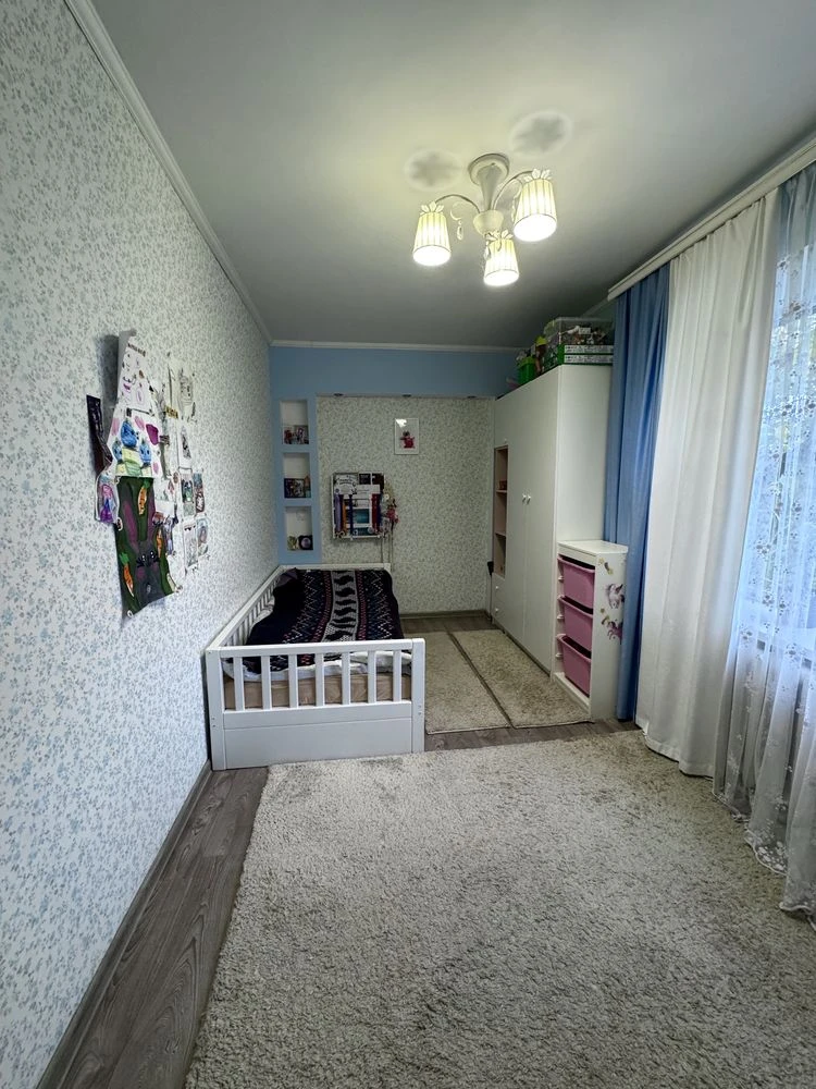 Продажа 2-комнатной квартиры в центре города / район Политехн