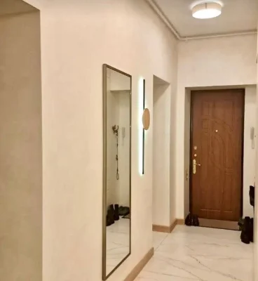 D1M I will sell an apartment in a building opposite Central Park.