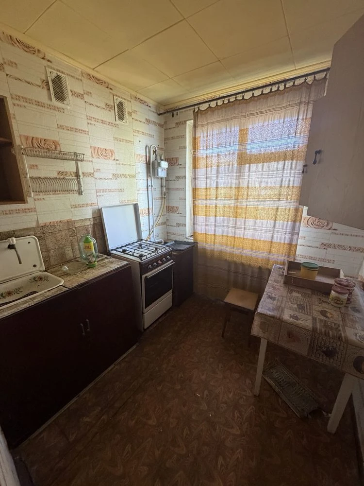 Sale of a 2-room apartment in the city center / Water