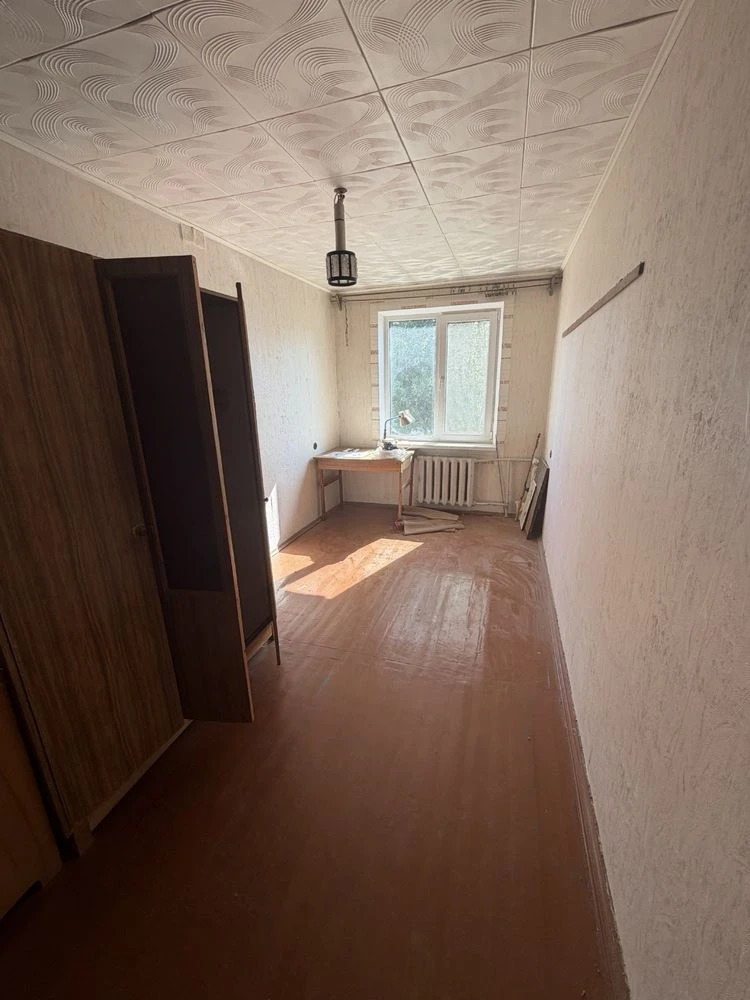 Sale of a 2-room apartment in the city center / Water
