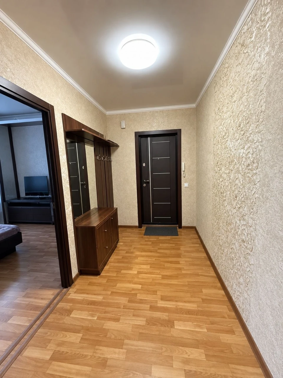 For Sale: 2-Bedroom Apartment in the Mountainous Part of the City.