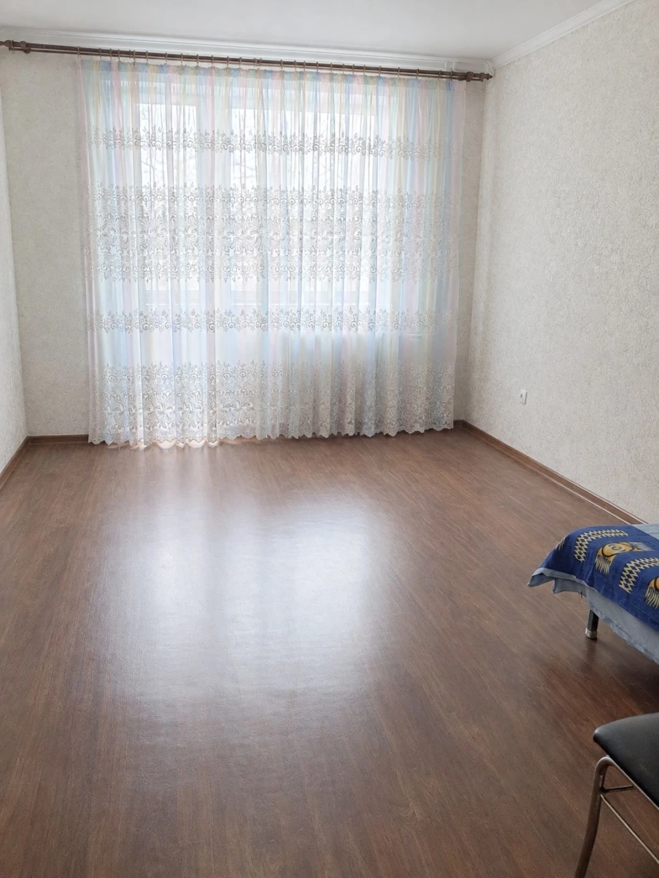 For Sale: 2-Bedroom Apartment in the Mountainous Part of the City.