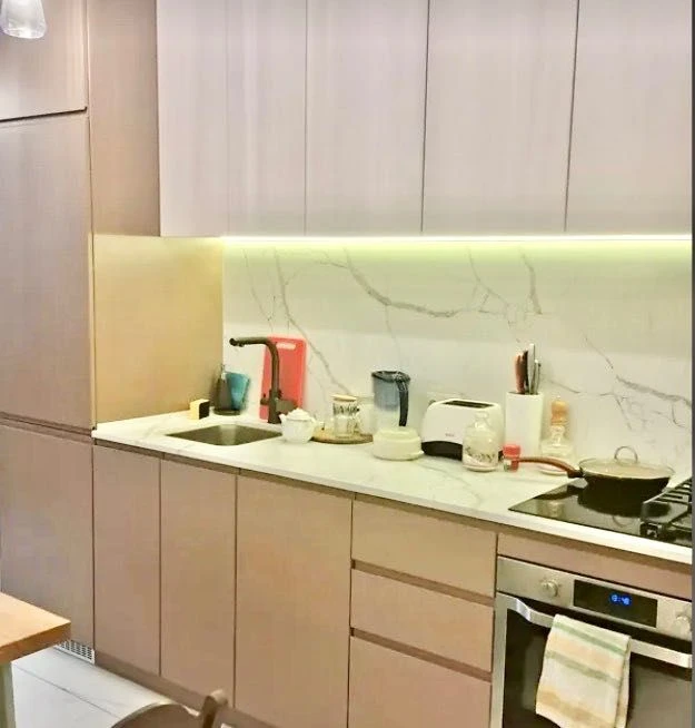 D1M I will sell an apartment in a building opposite Central Park.