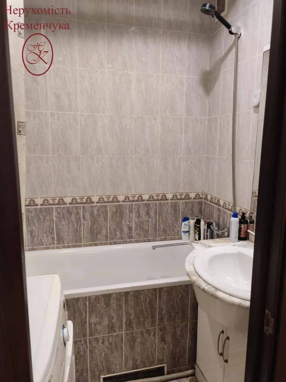 Sale of a 2-bedroom apartment on Vadim Pugachev Street