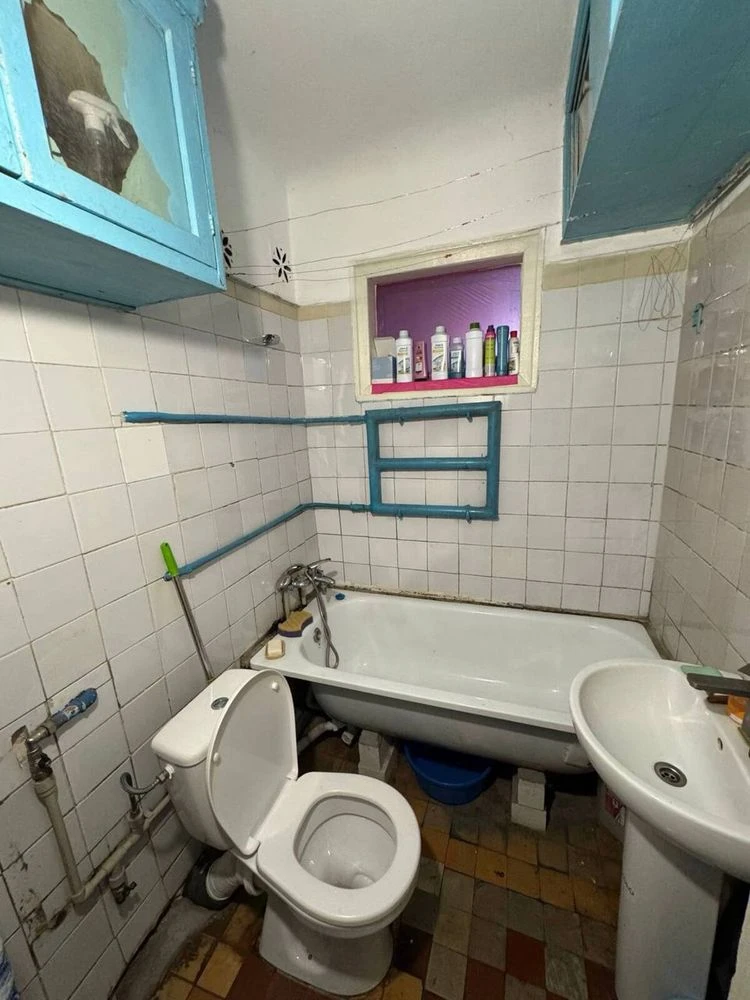 Sale of a 2-room apartment in the mountainous part of the city