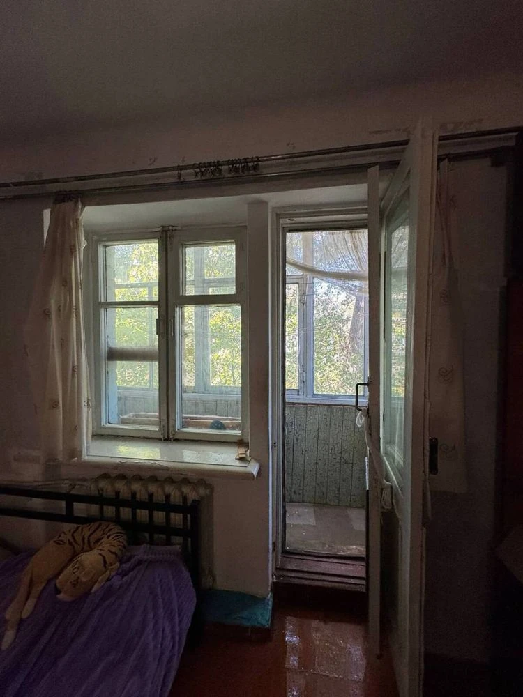 Sale of a 2-room apartment in the mountainous part of the city