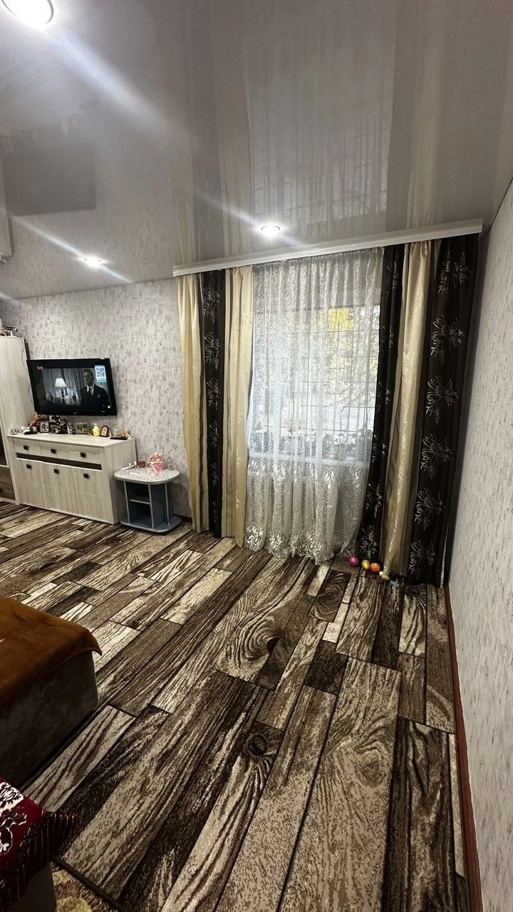 ПРОДАЖ 2-кімн квартири з ремонтом, 1/5 поверх, м. Кременчук,