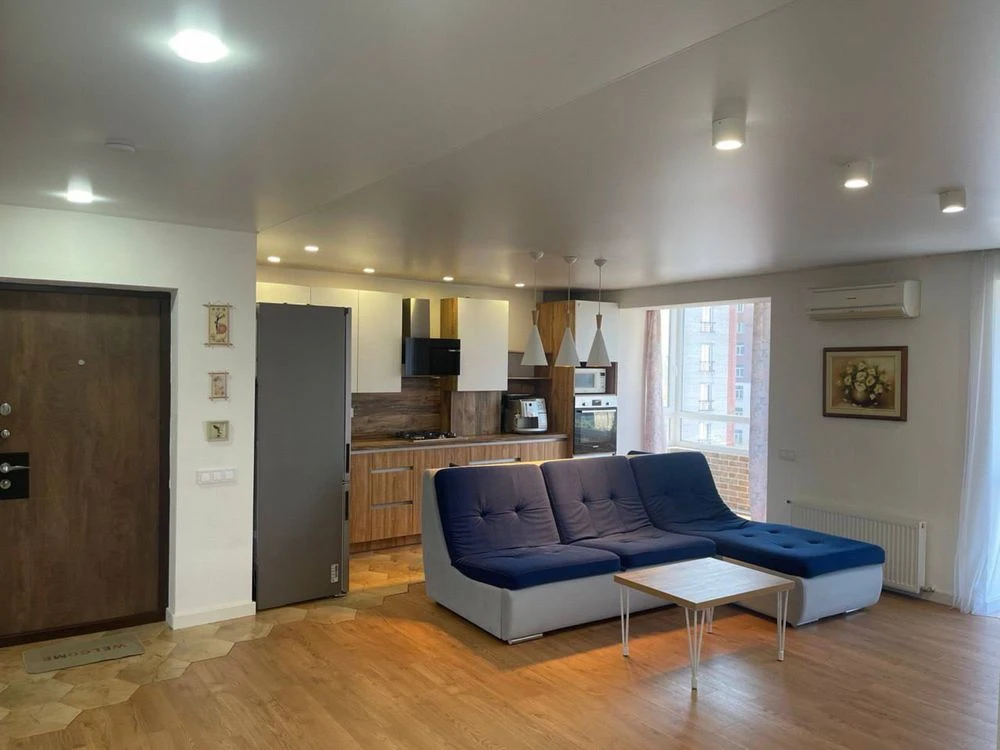 Three-room apartment in a new building in Heroi Brest