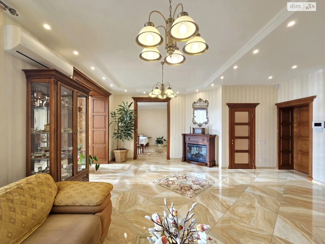 Apartment for Sale - AutoZavodsky