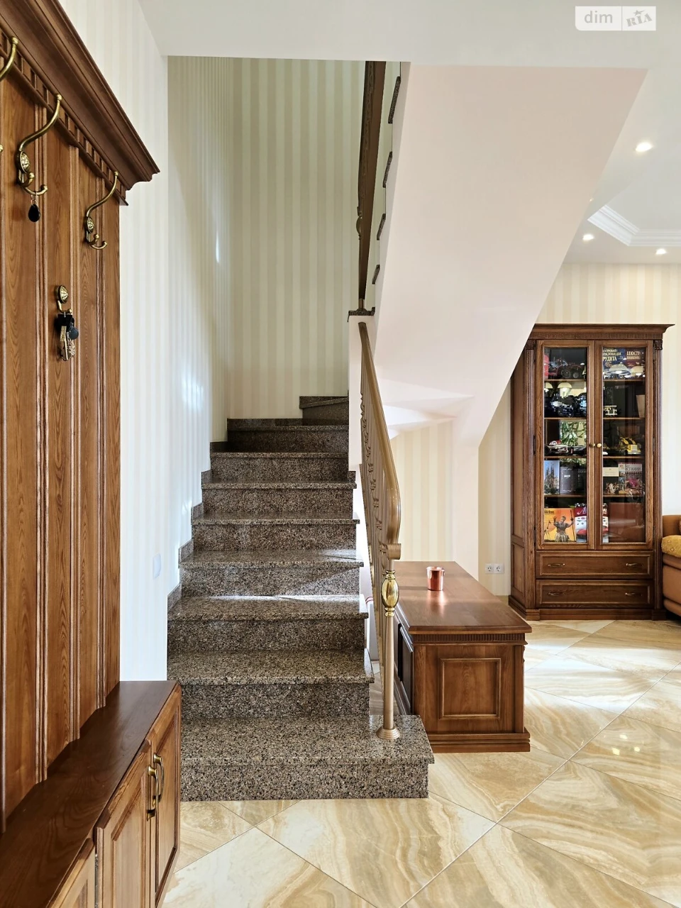 Apartment for Sale - AutoZavodsky