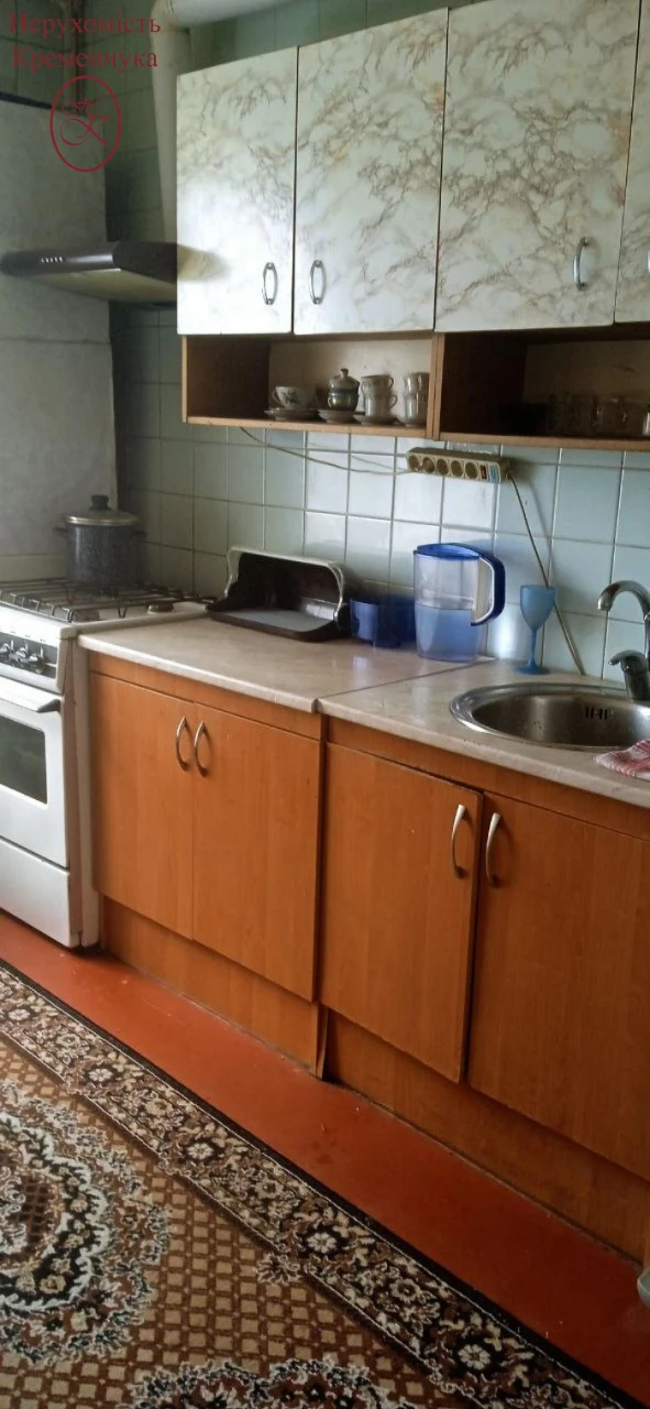 Продажа/ 3 комнаты/ Центр