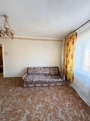 2-bedroom apartment for sale on Miri Street, in the Molodyzh district.