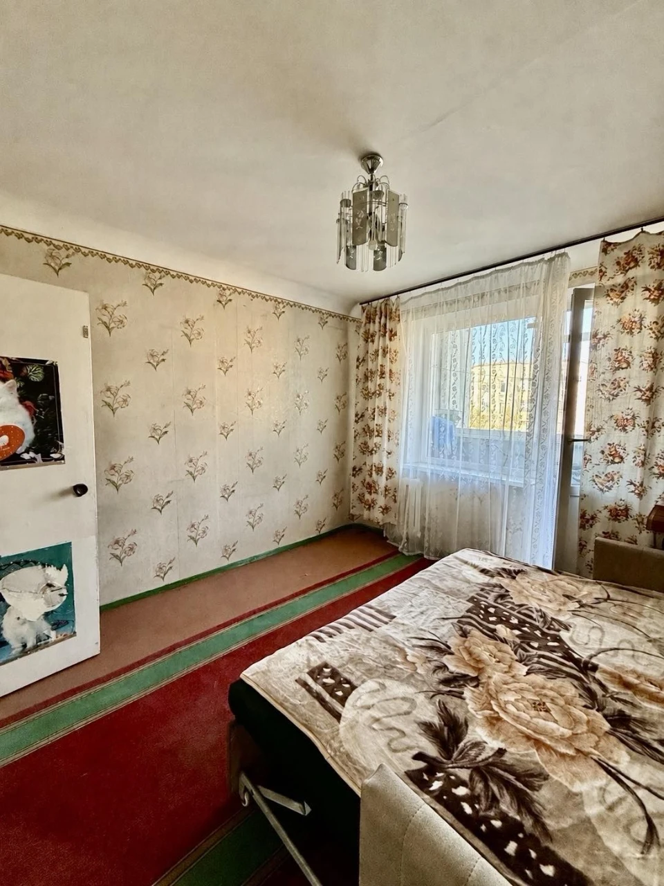 2-bedroom apartment for sale on Miri Street, in the Molodyzh district.