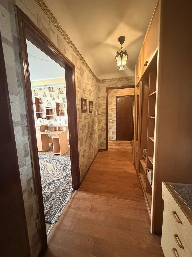 For sale 2 room apartment CENTER, Nebesnoy Sotni street