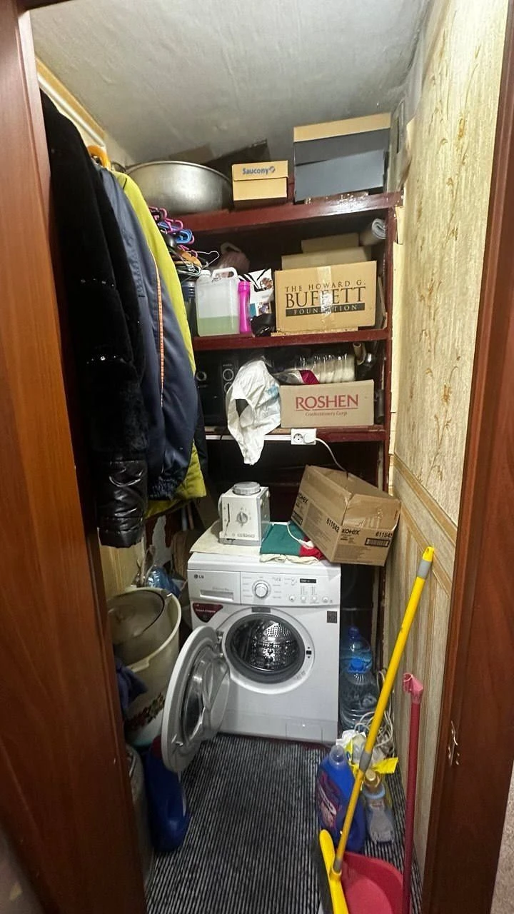 Sale of a cozy 2-room apartment with furniture and appliances, 1st floor/5