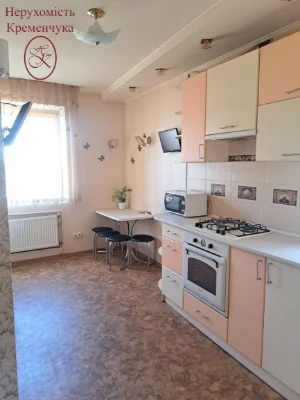 Продам квартиру 2 х комнатную на Реевке