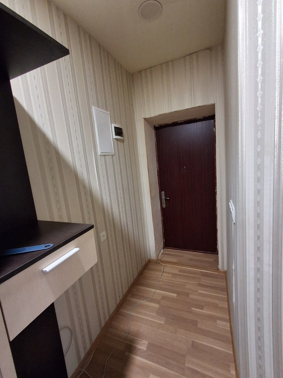 Two-bedroom apartment for sale on Molodizhna Street