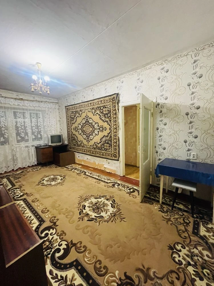One-Bedroom Apartment for Sale in Molodyzhnem