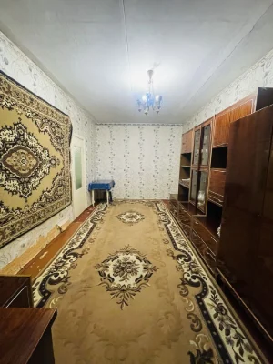 One-Bedroom Apartment for Sale in Molodyzhnem