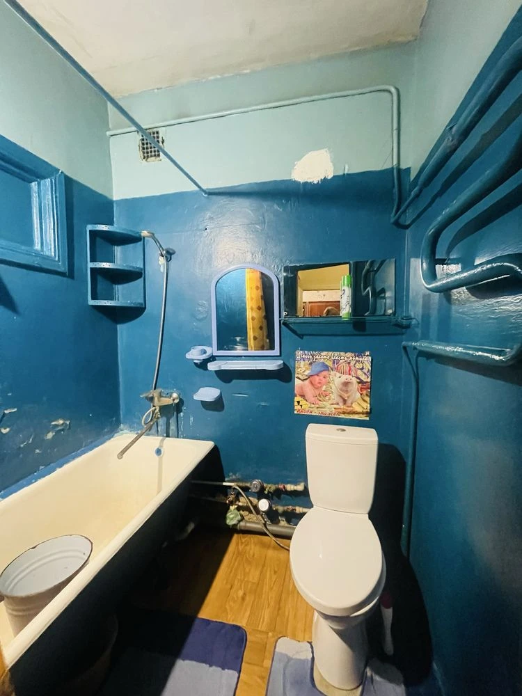 One-Bedroom Apartment for Sale in Molodyzhnem