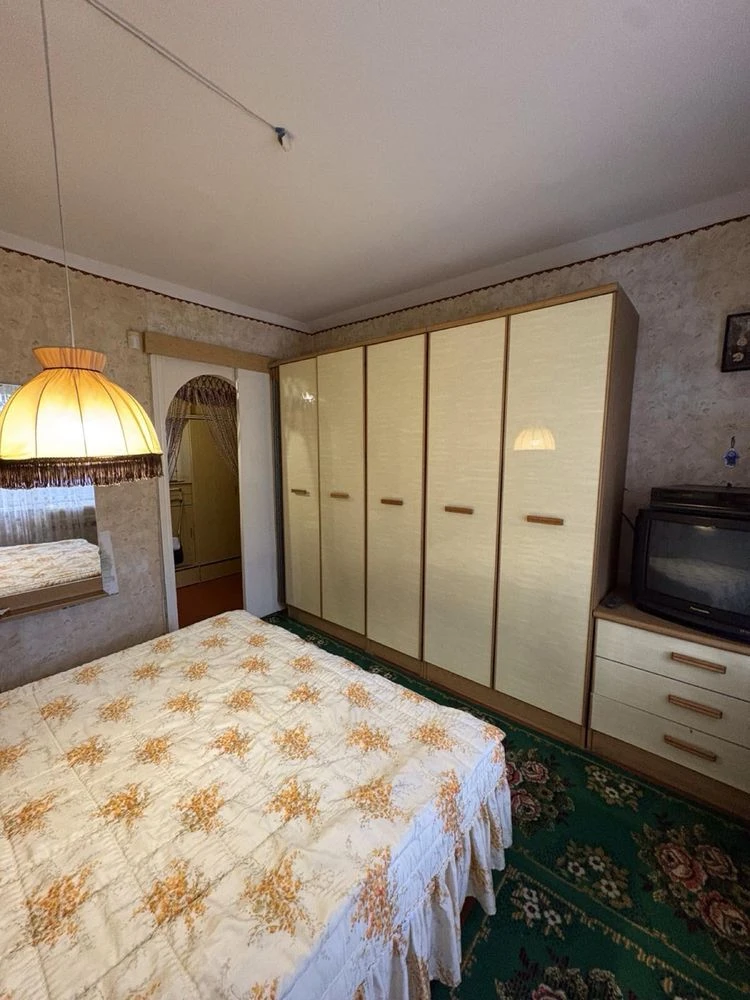 Продаж/2 кімнатна /Героів Украіни