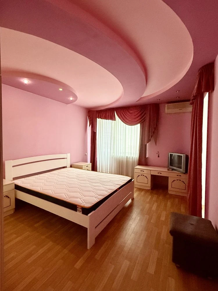 3-комнатная квартира. 89 кв. м. Горная часть