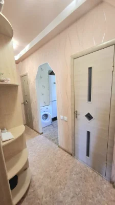 Продам 2к кв Крюків з меблями та технікою